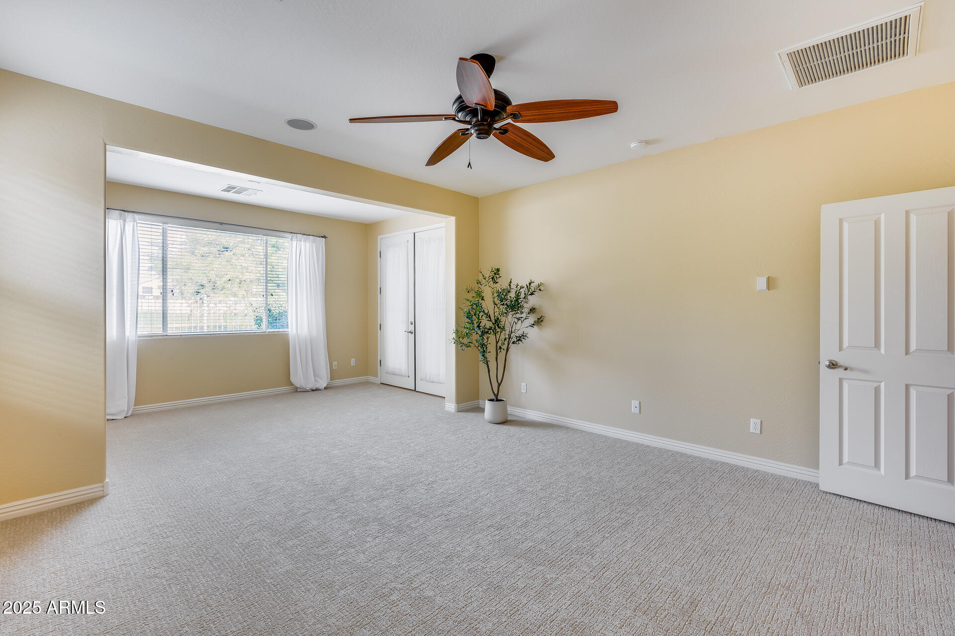 22900 W TWILIGHT Trail