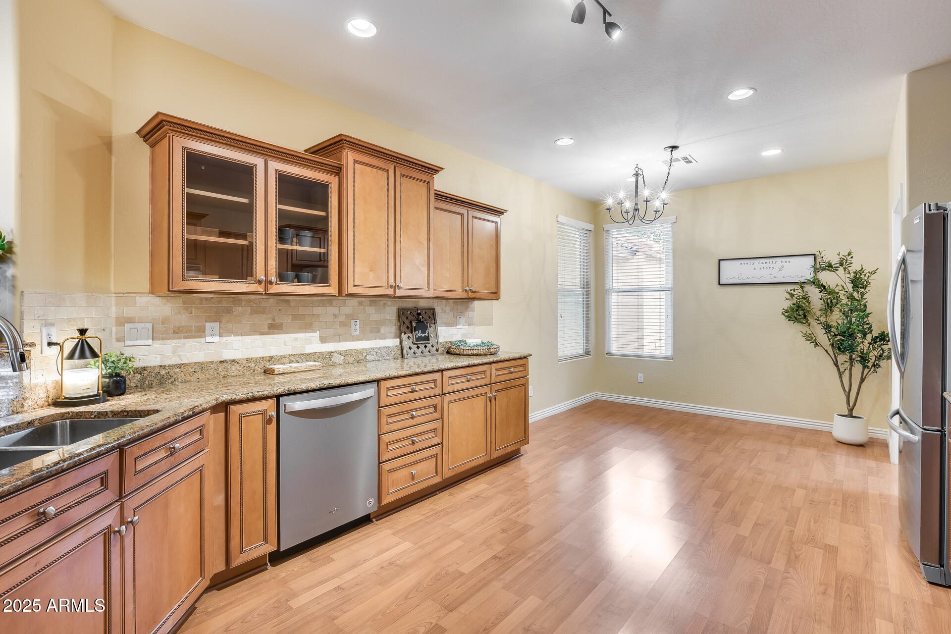 22900 W TWILIGHT Trail