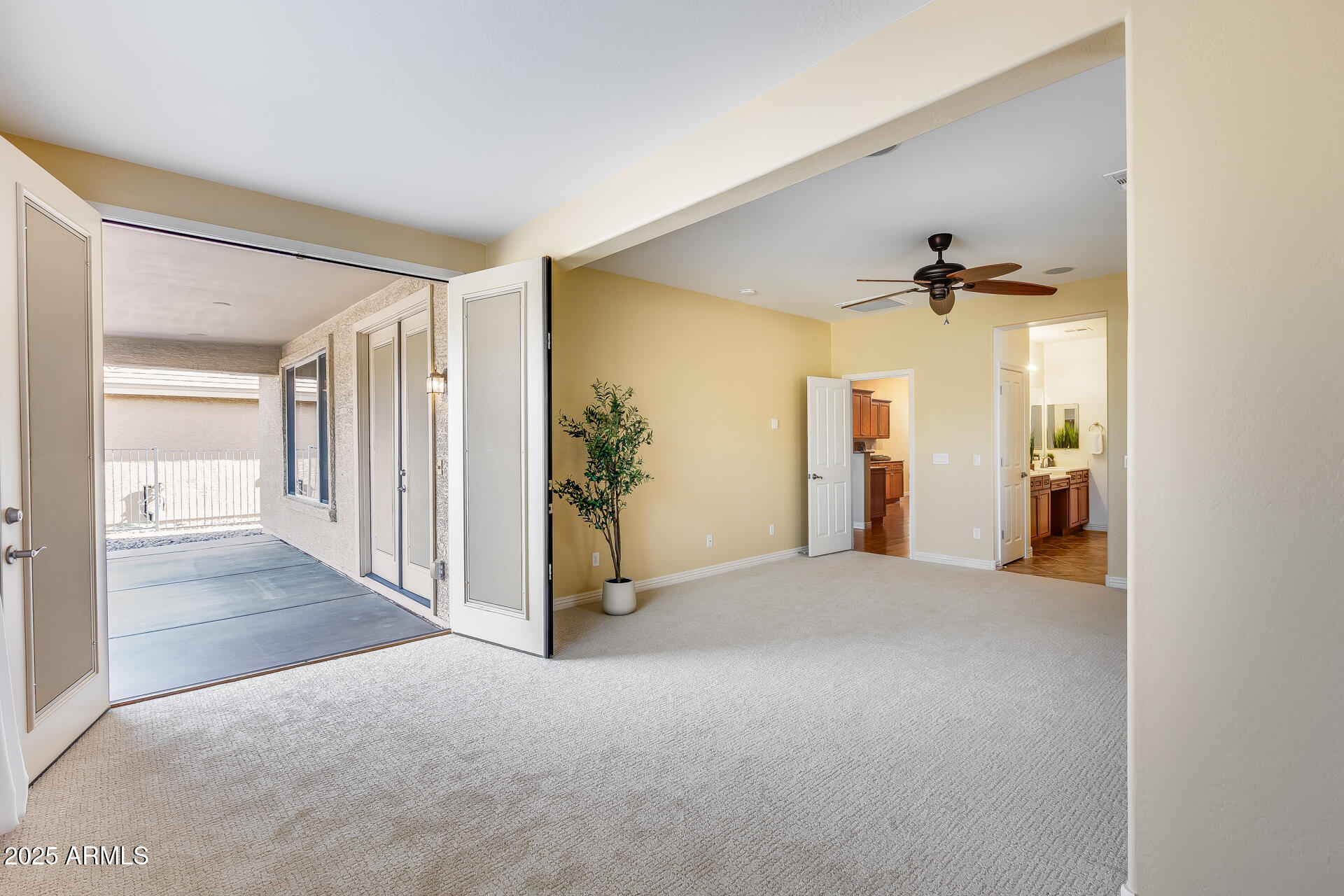 22900 W TWILIGHT Trail