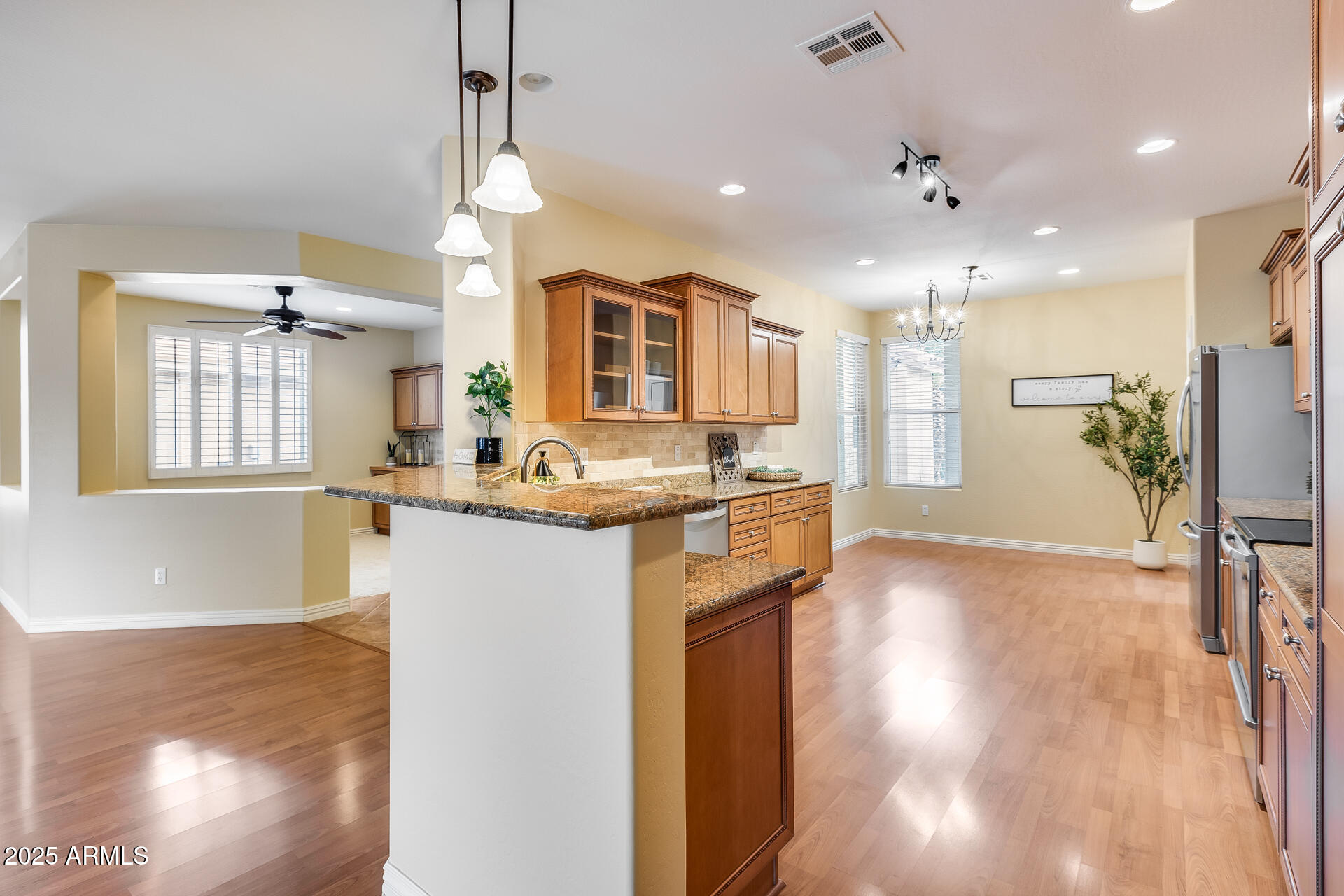 22900 W TWILIGHT Trail