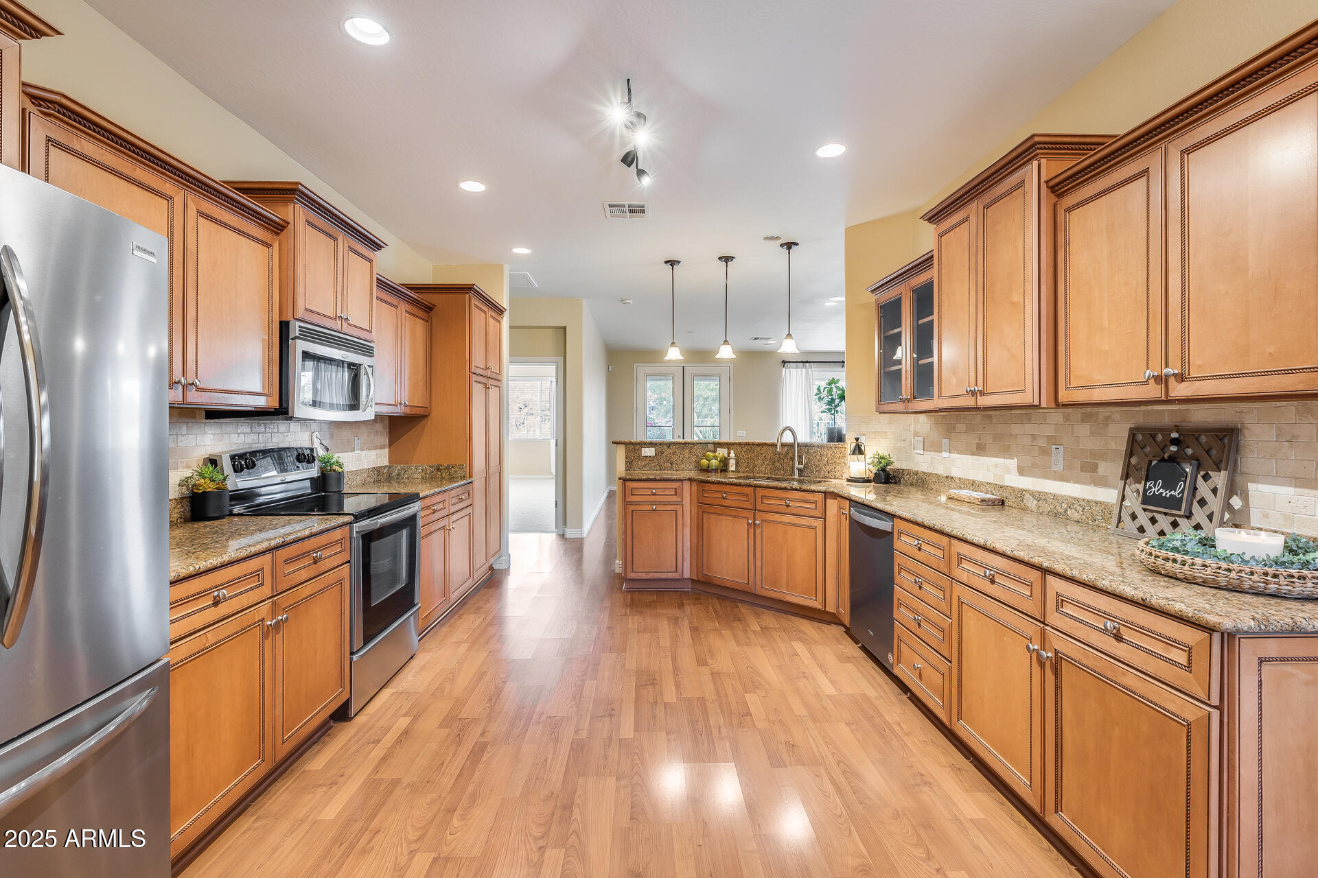 22900 W TWILIGHT Trail