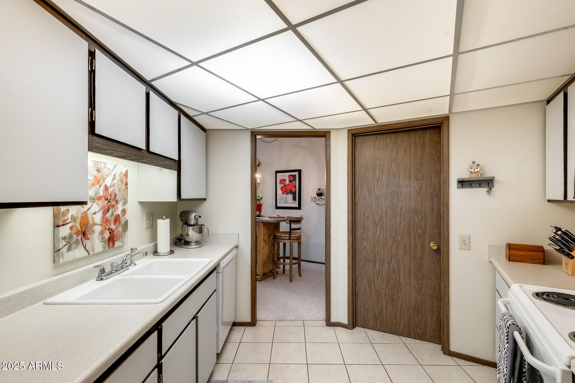 17428 N BOSWELL Boulevard