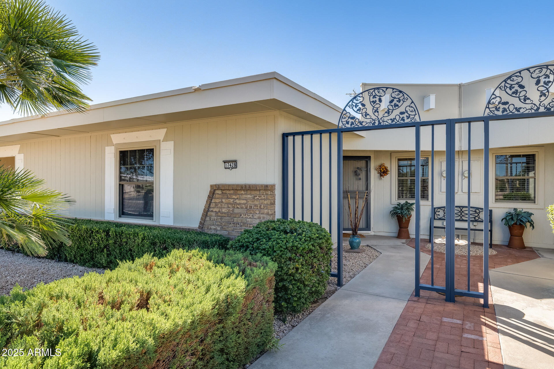 17428 N BOSWELL Boulevard