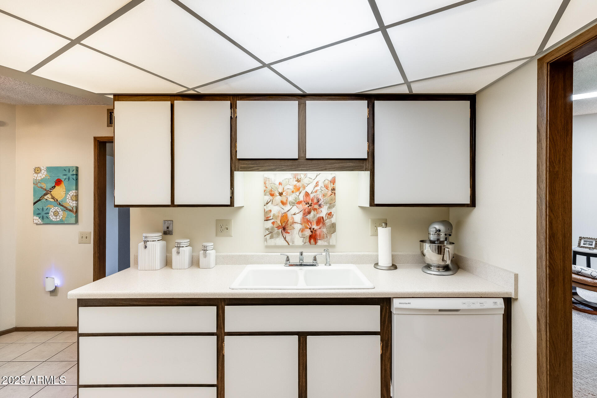 17428 N BOSWELL Boulevard