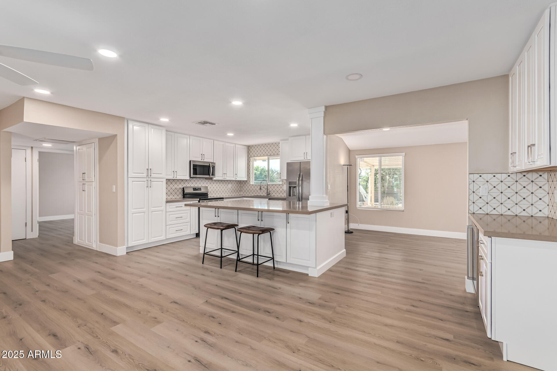 10625 W RIDGEVIEW Road