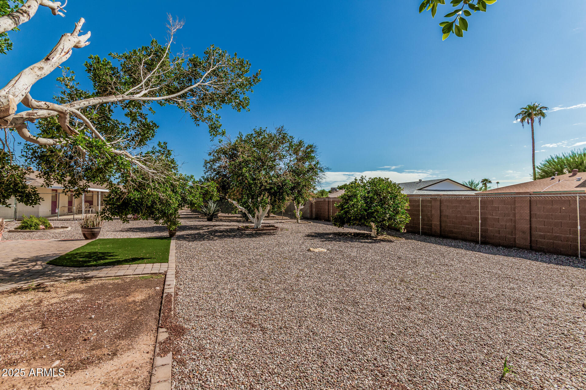 10625 W RIDGEVIEW Road