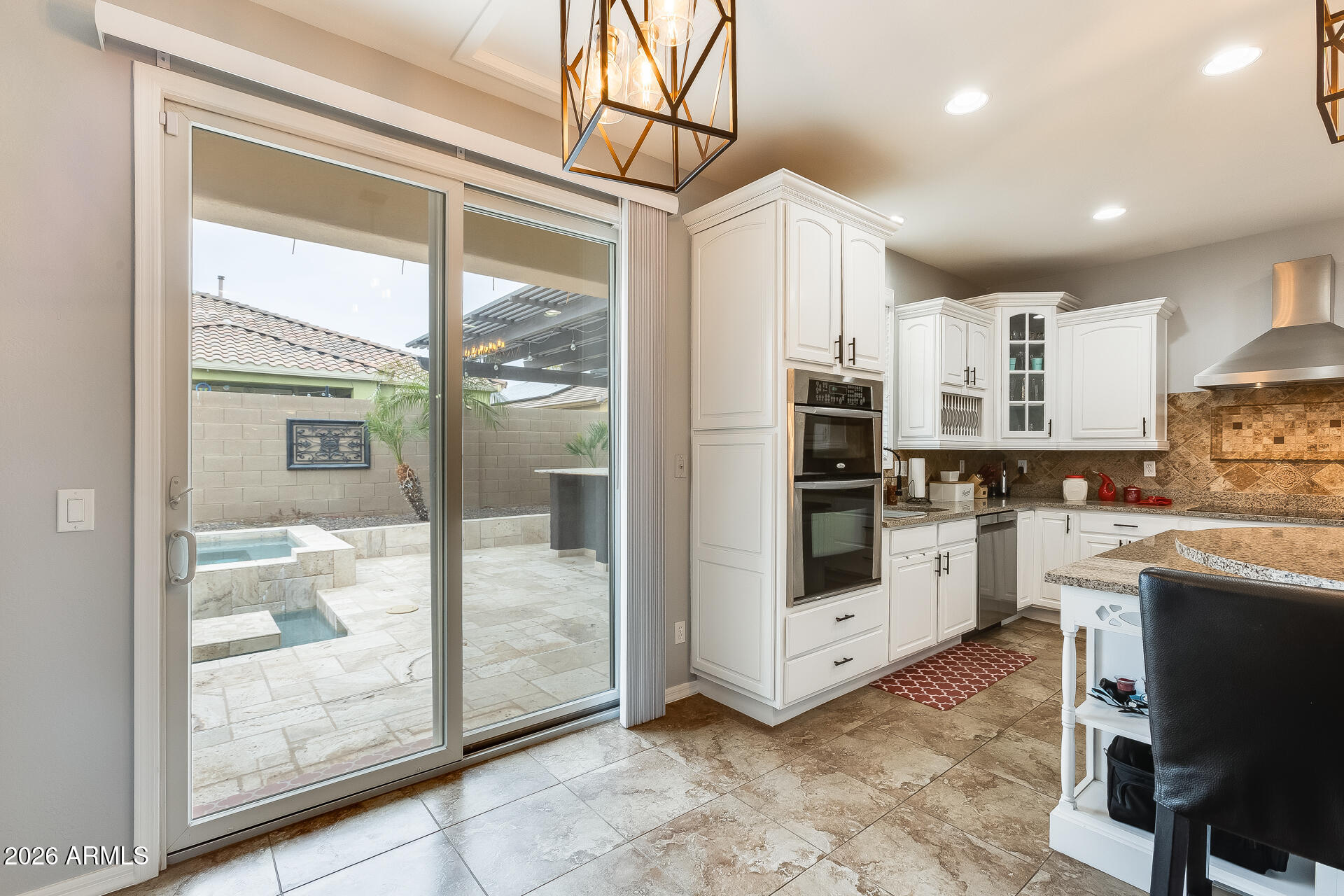 18256 W CAROL Avenue