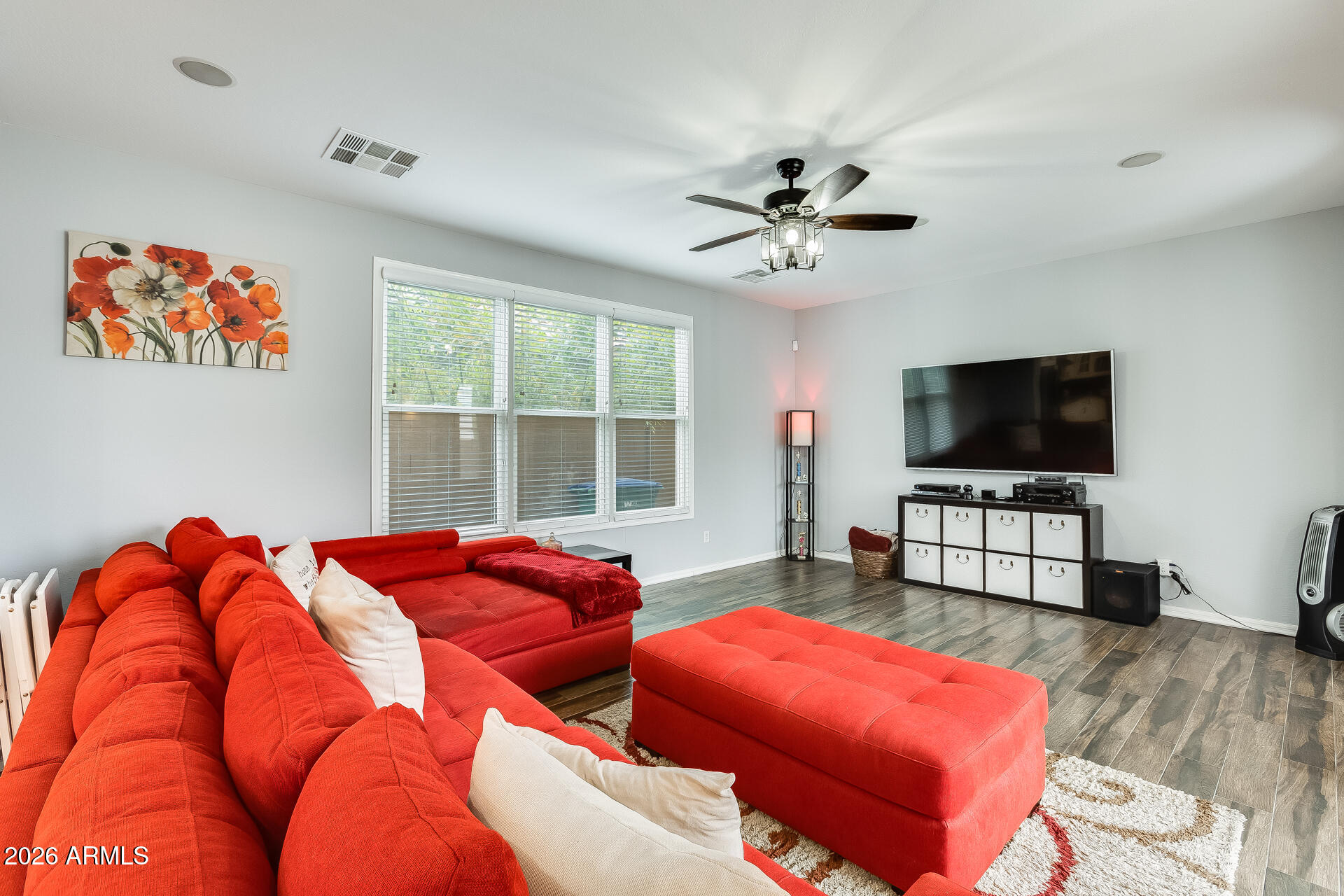 18256 W CAROL Avenue