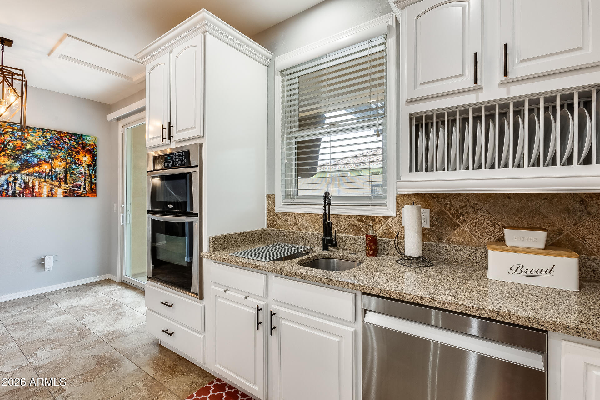 18256 W CAROL Avenue