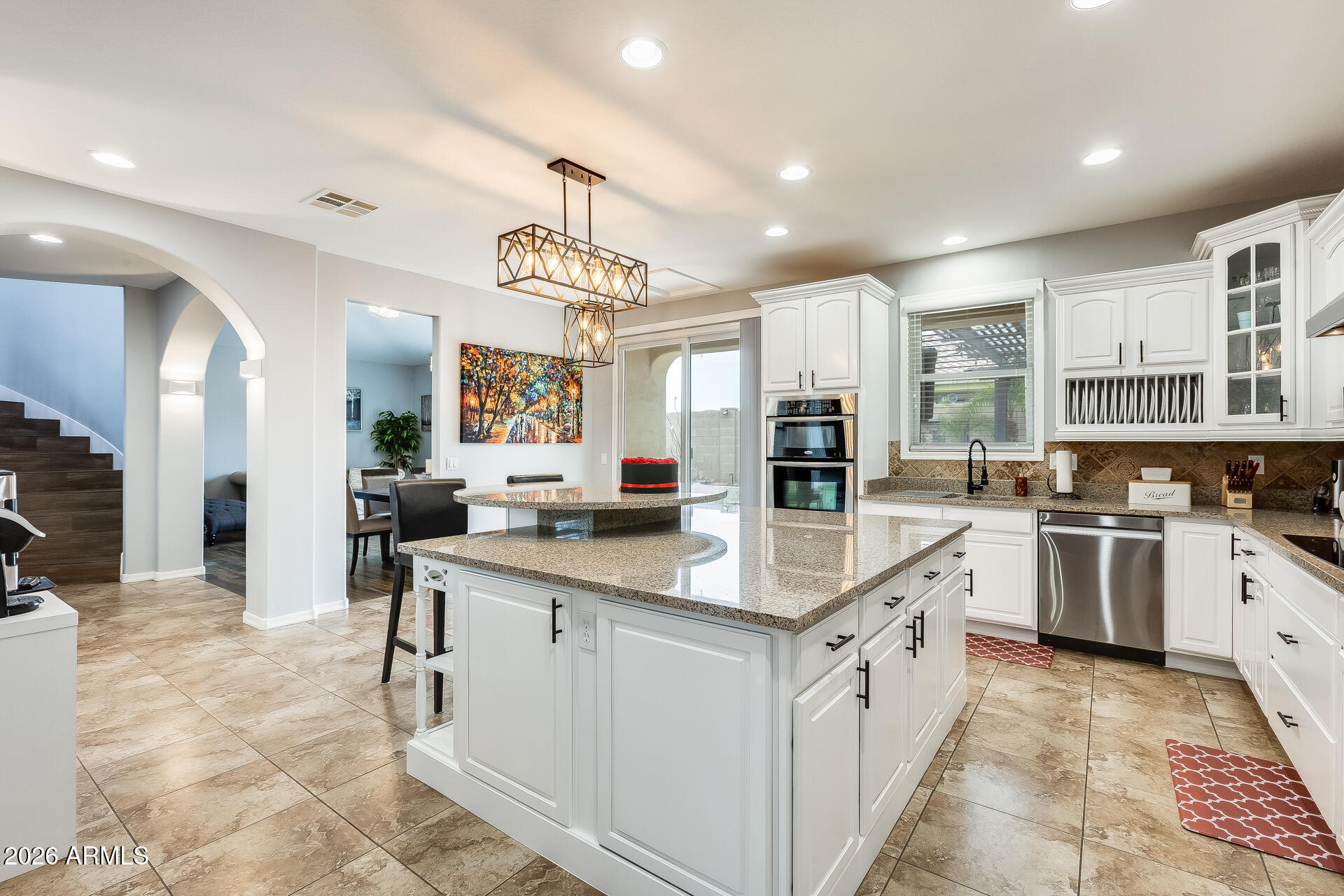 18256 W CAROL Avenue