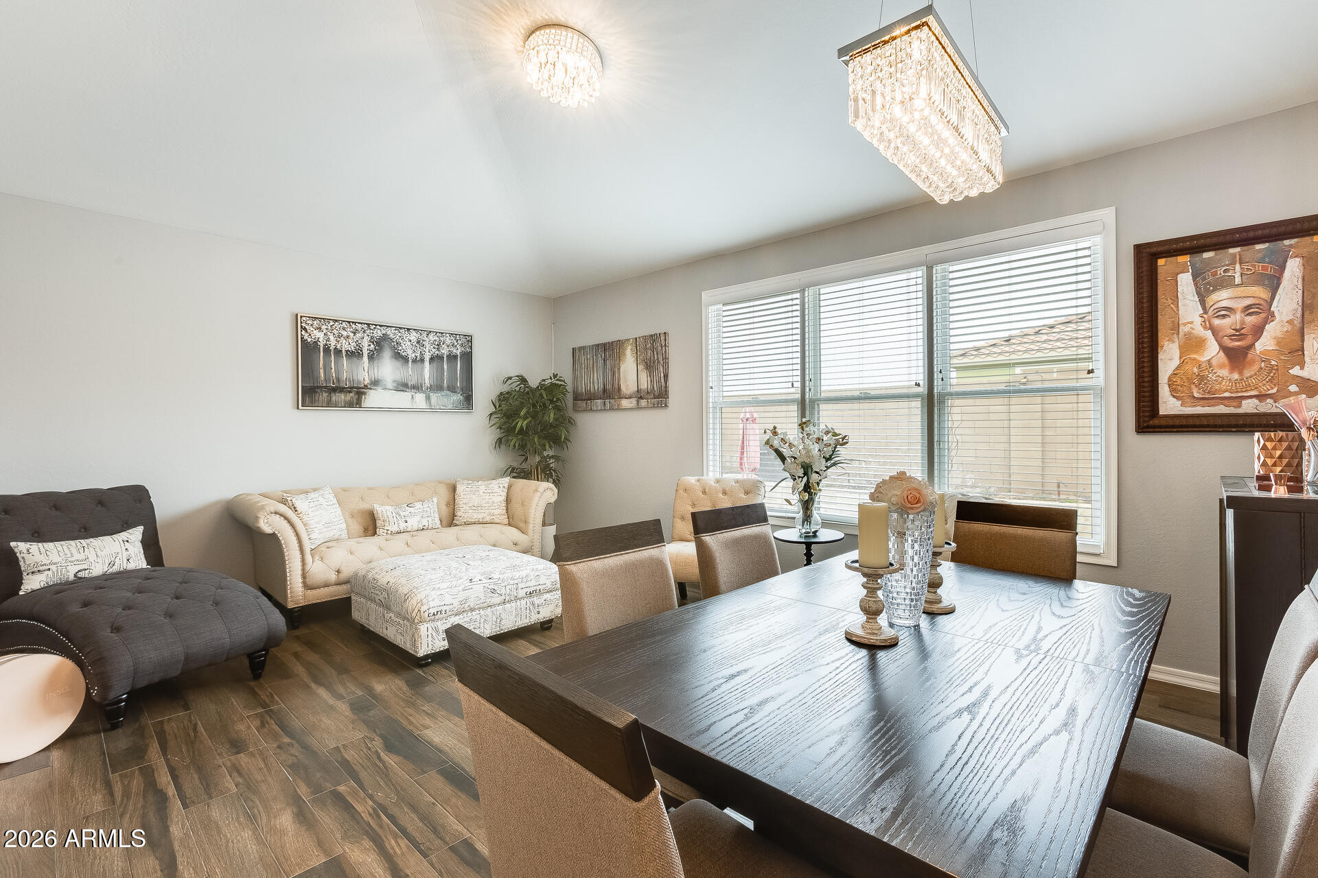 18256 W CAROL Avenue