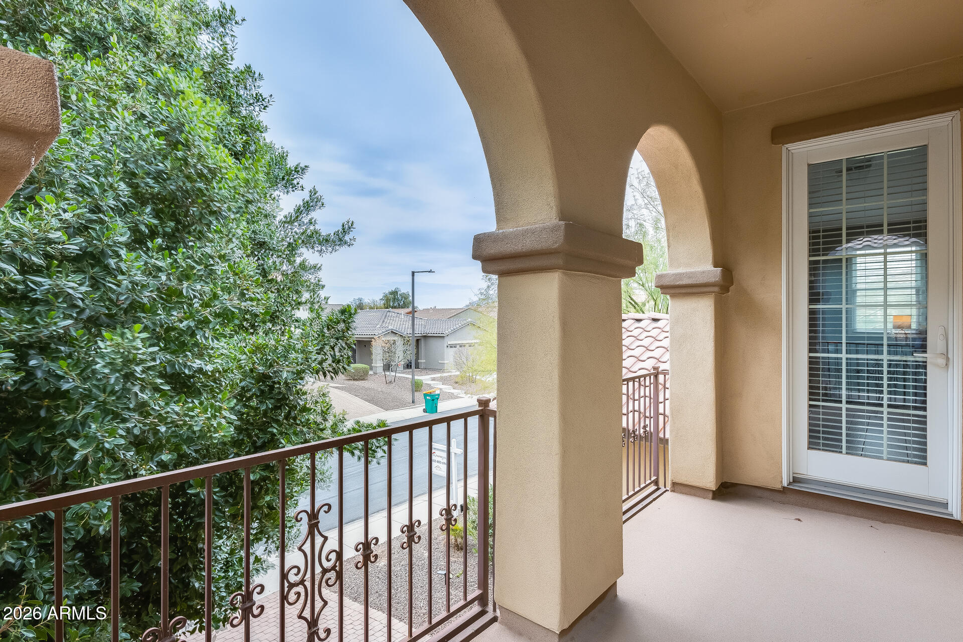 18256 W CAROL Avenue