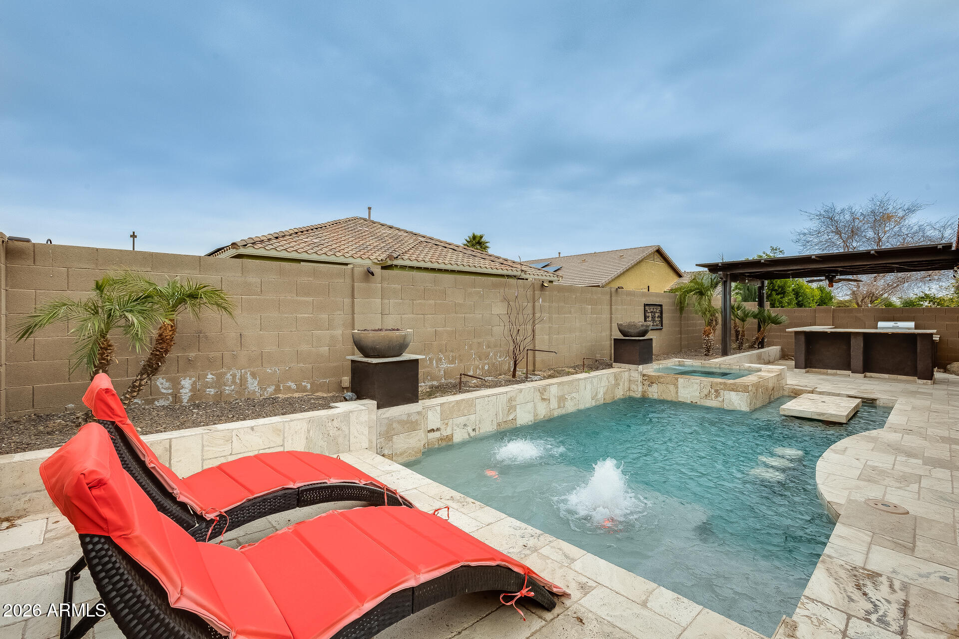 18256 W CAROL Avenue