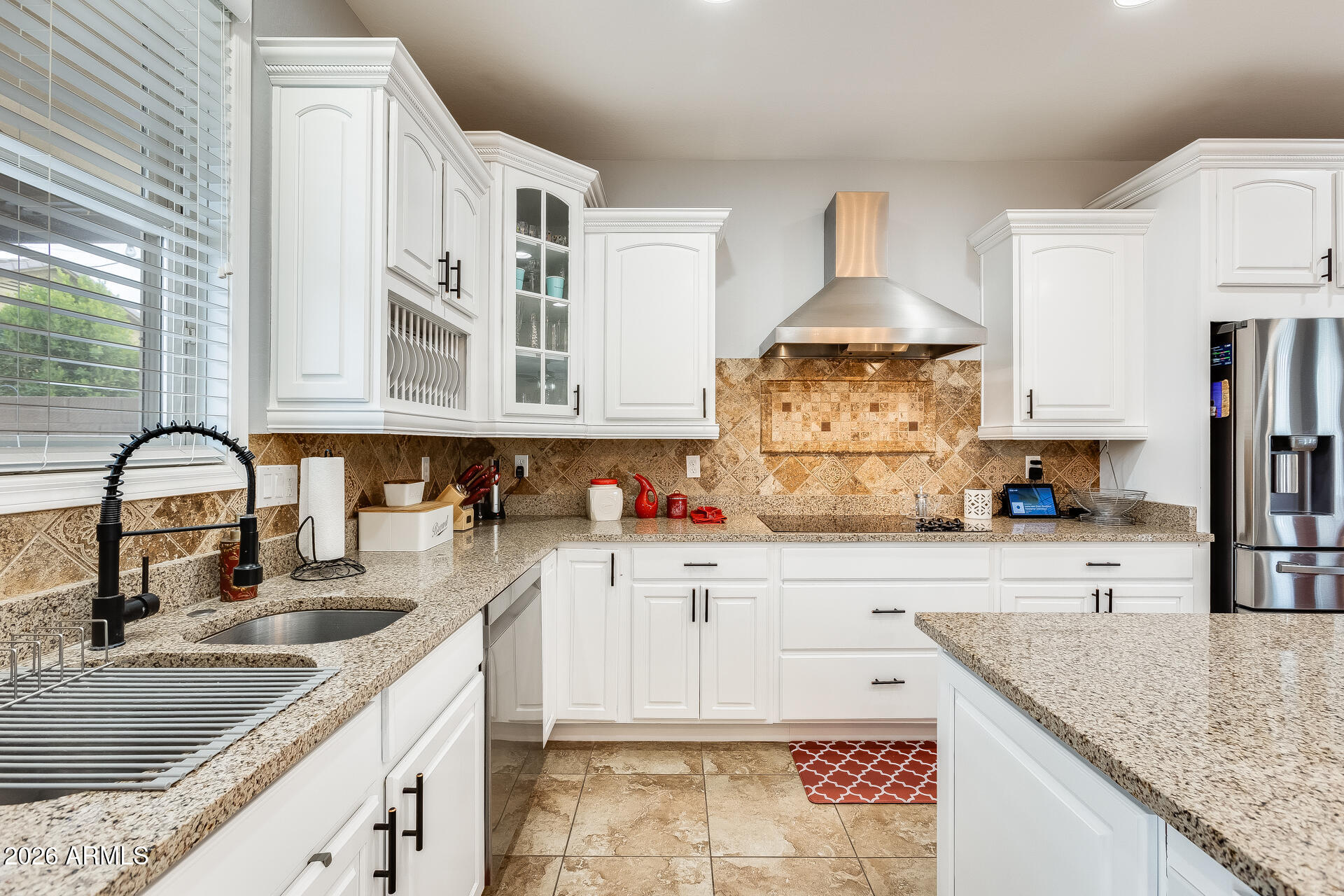 18256 W CAROL Avenue