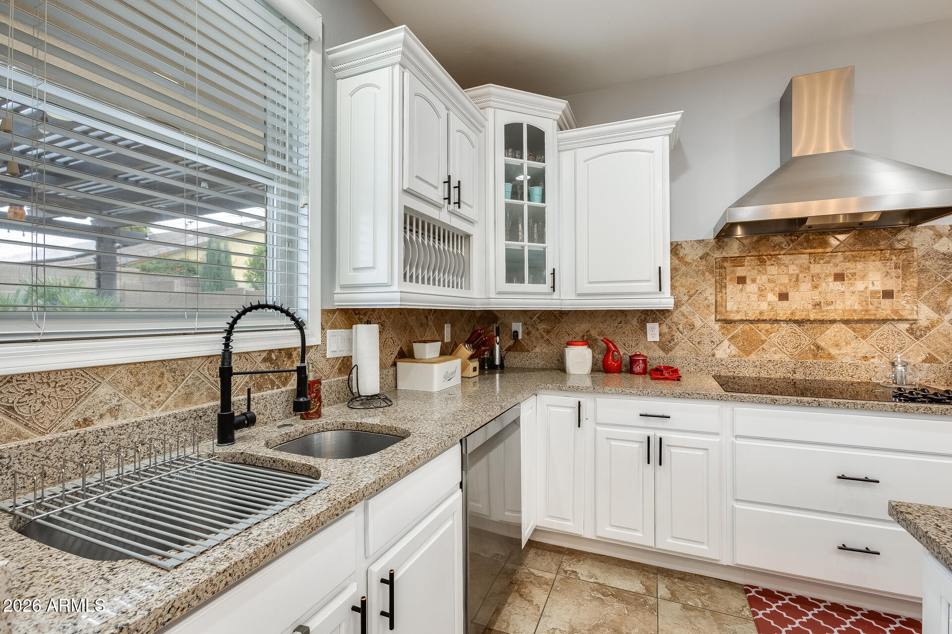 18256 W CAROL Avenue