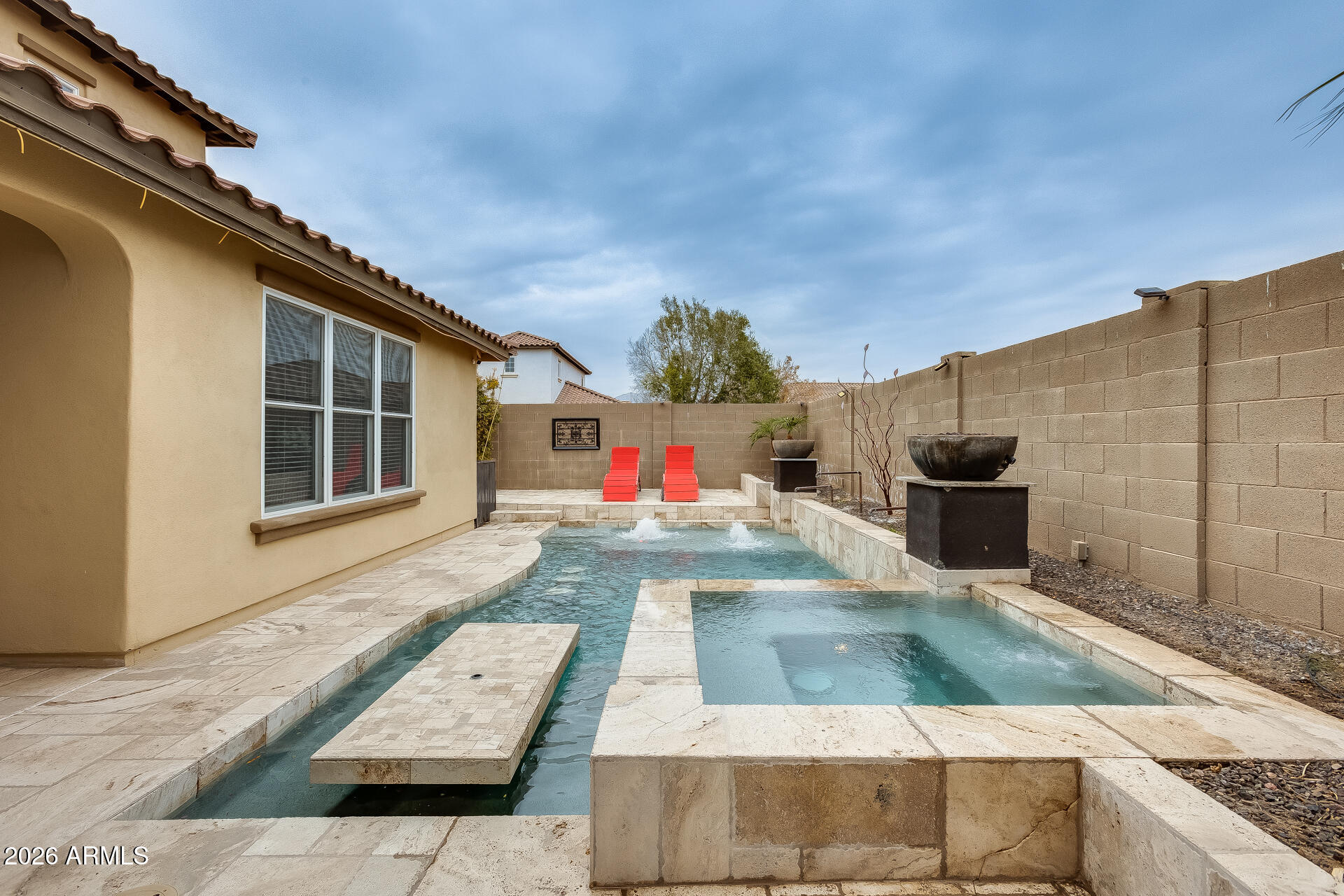 18256 W CAROL Avenue