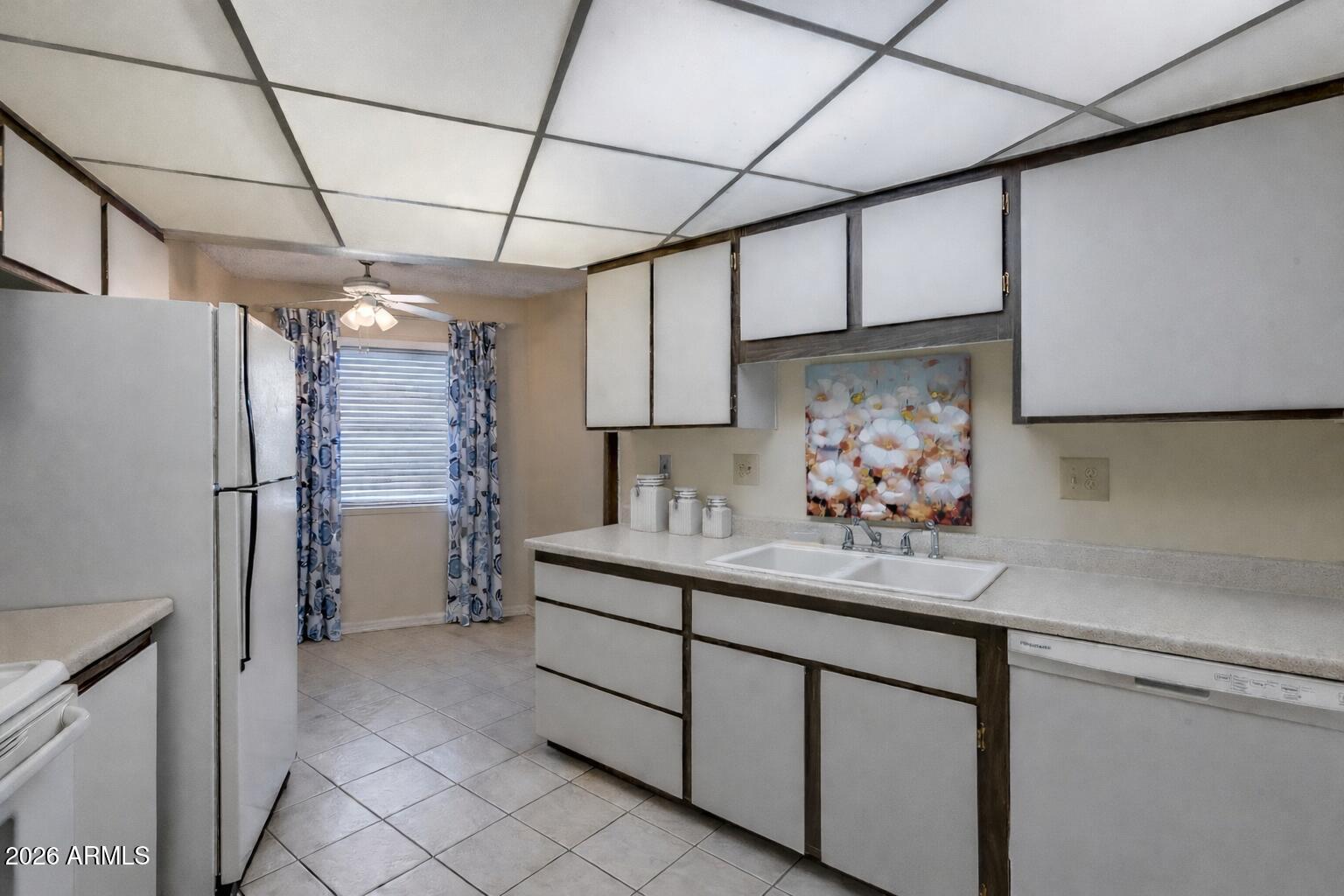 17428 N BOSWELL Boulevard