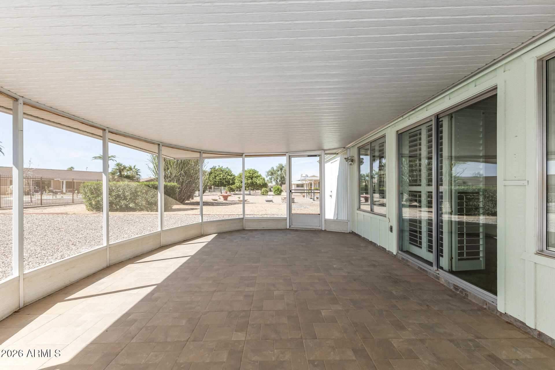 10319 W TWIN OAKS Drive