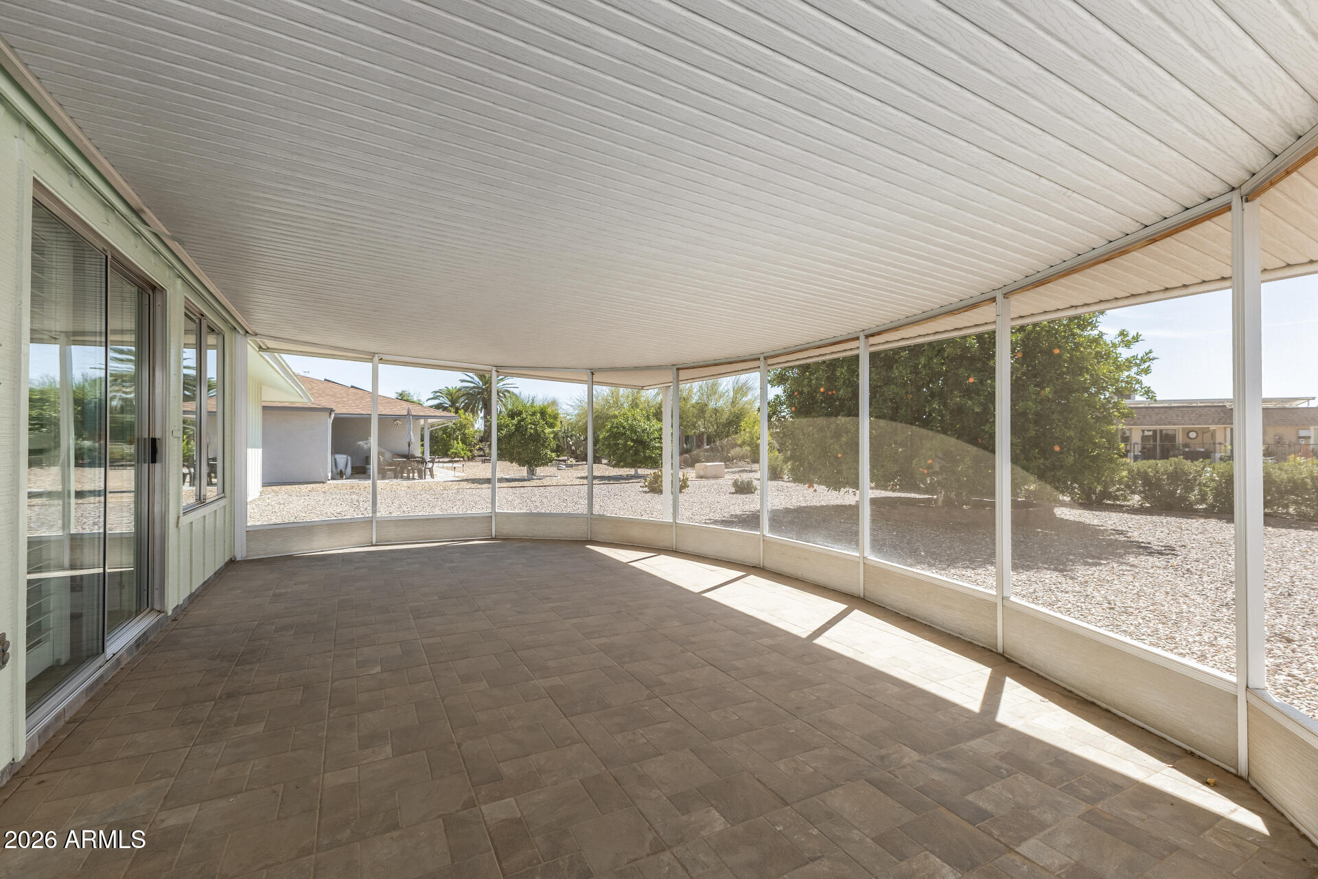 10319 W TWIN OAKS Drive