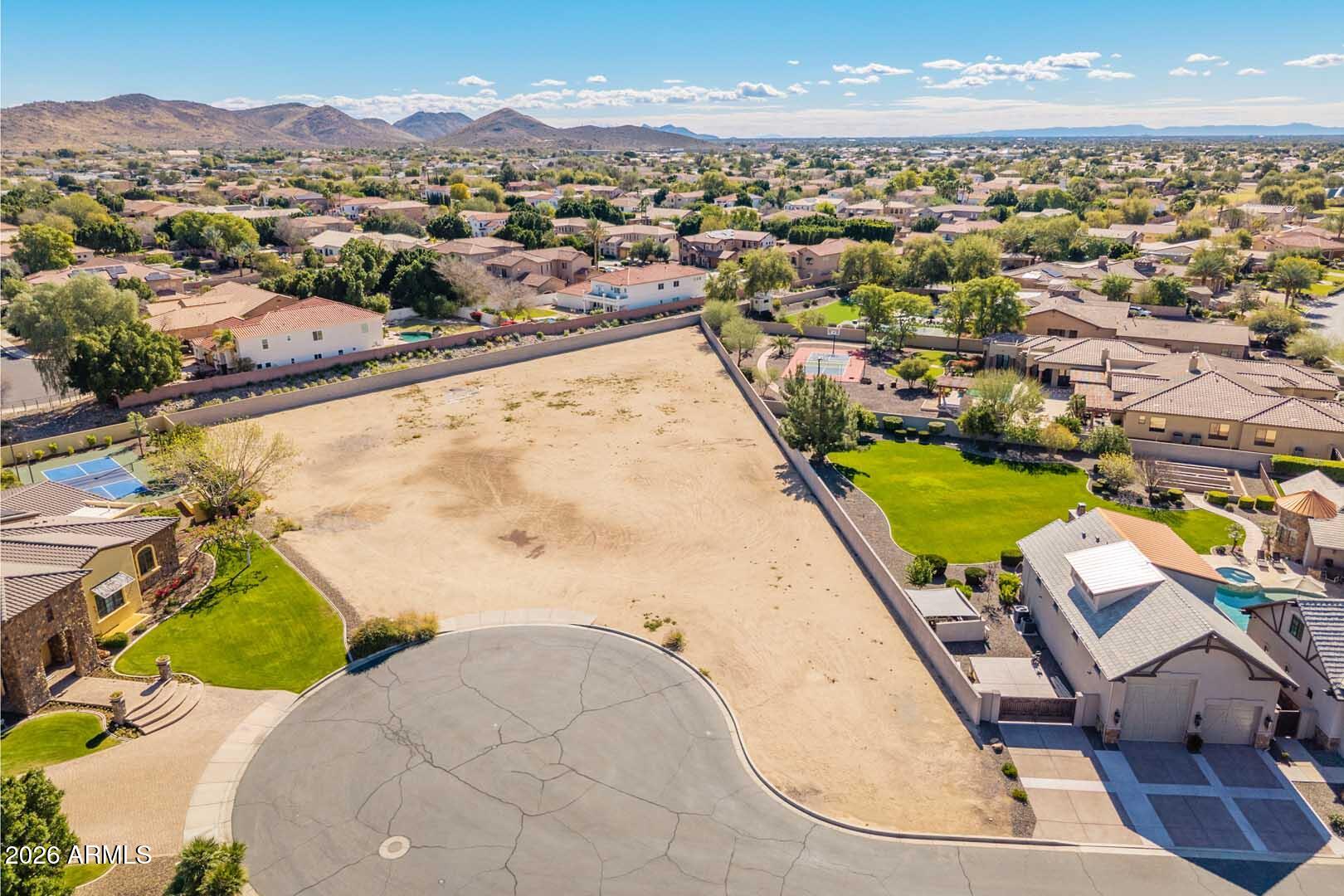7323 W ARTIE Avenue 7