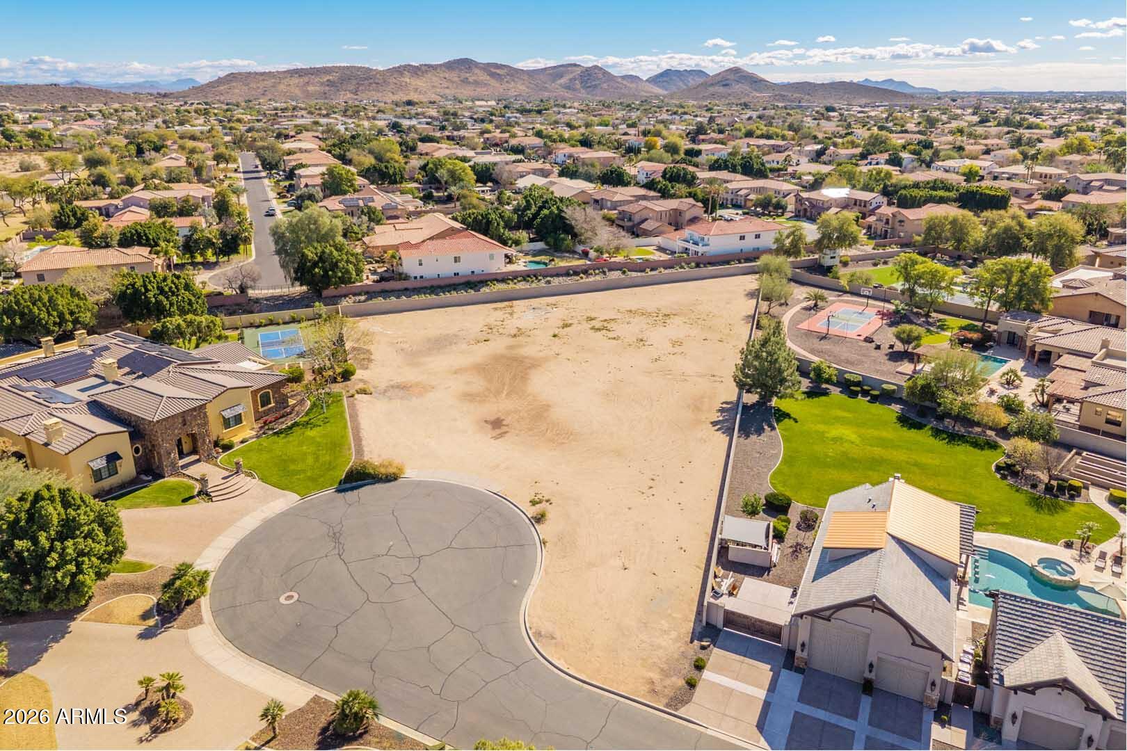 7323 W ARTIE Avenue 7