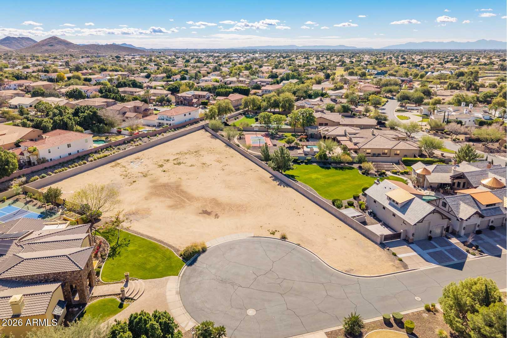 7323 W ARTIE Avenue 7