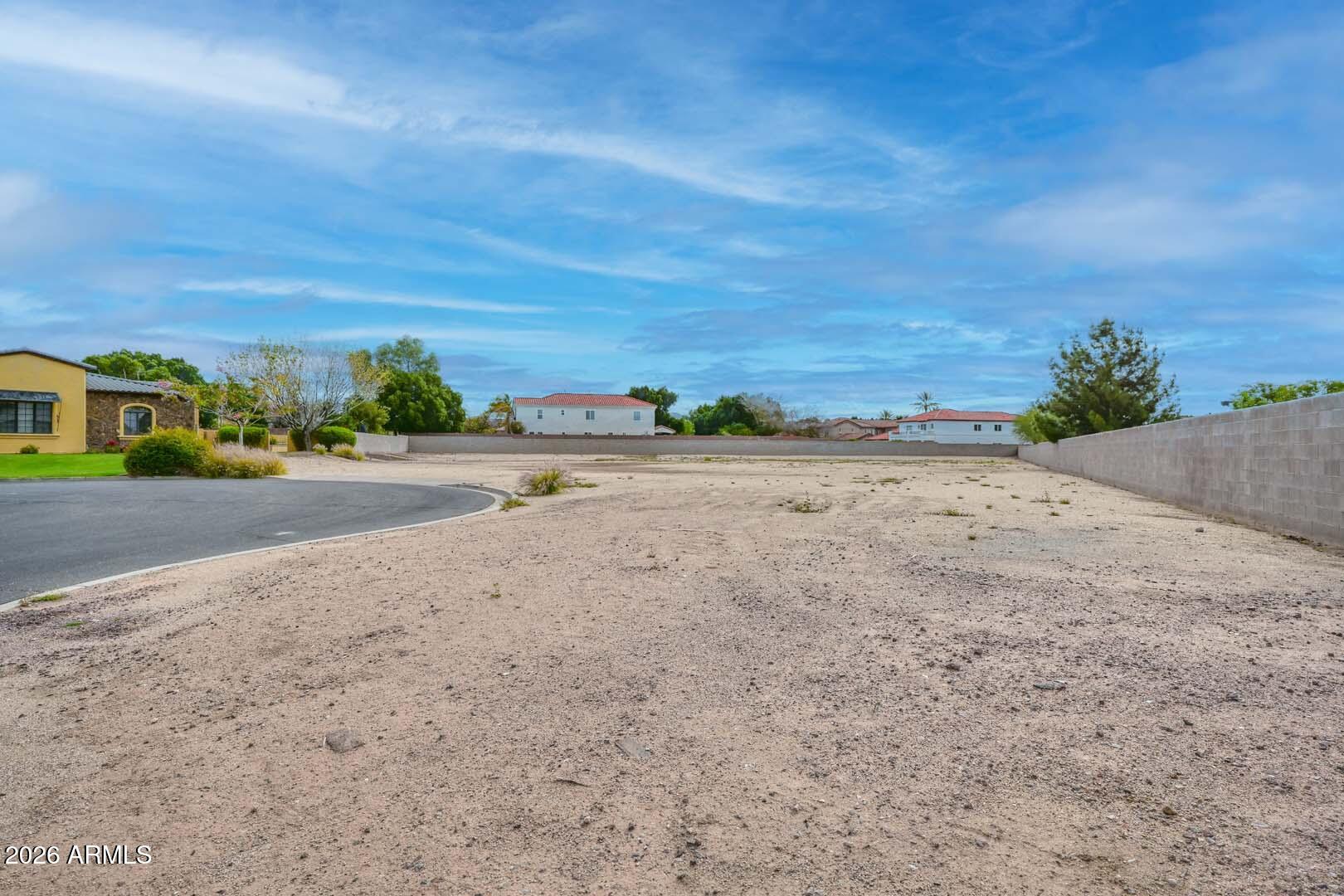 7323 W ARTIE Avenue 7