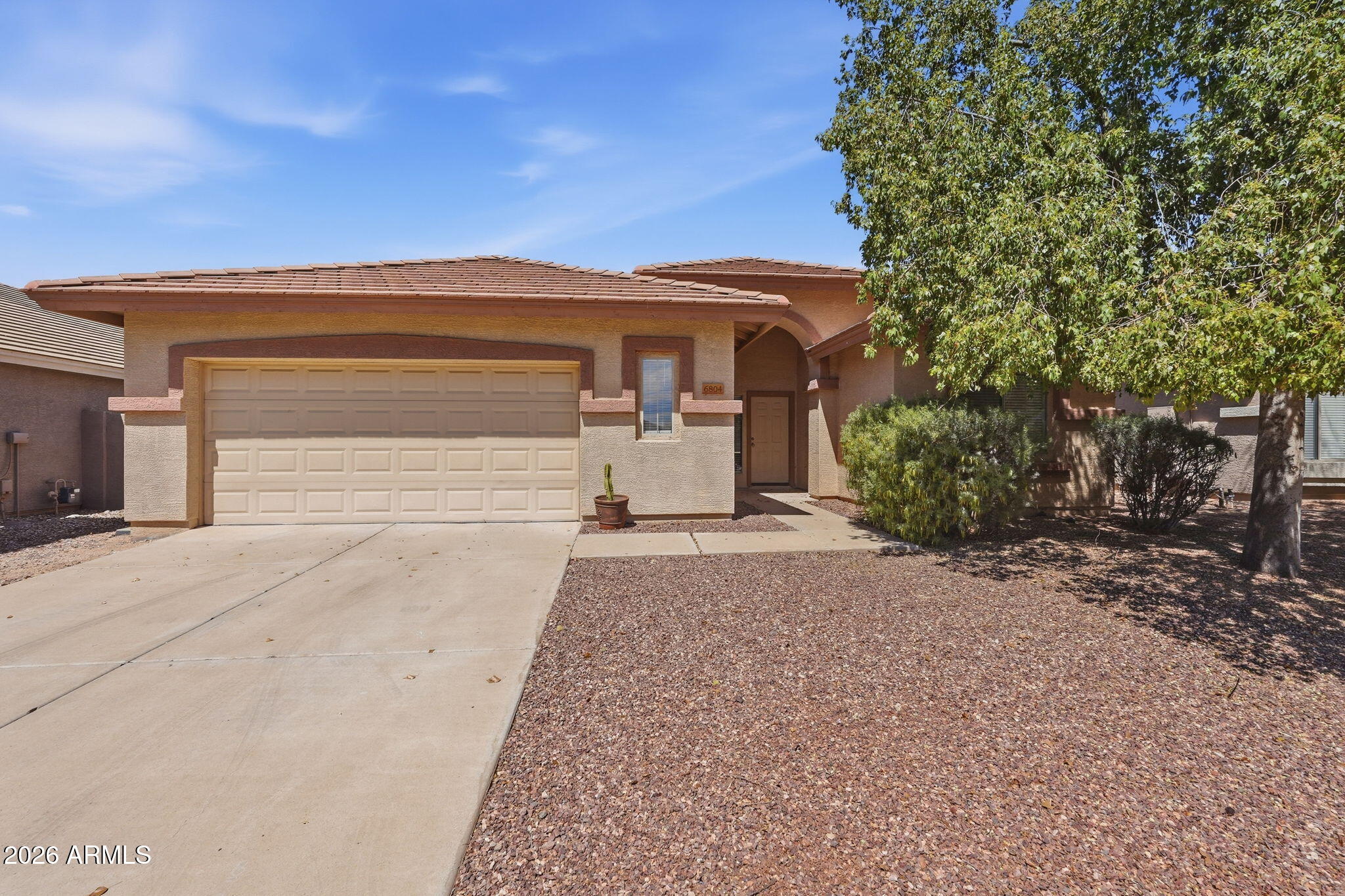 6804 W BRONCO Trail
