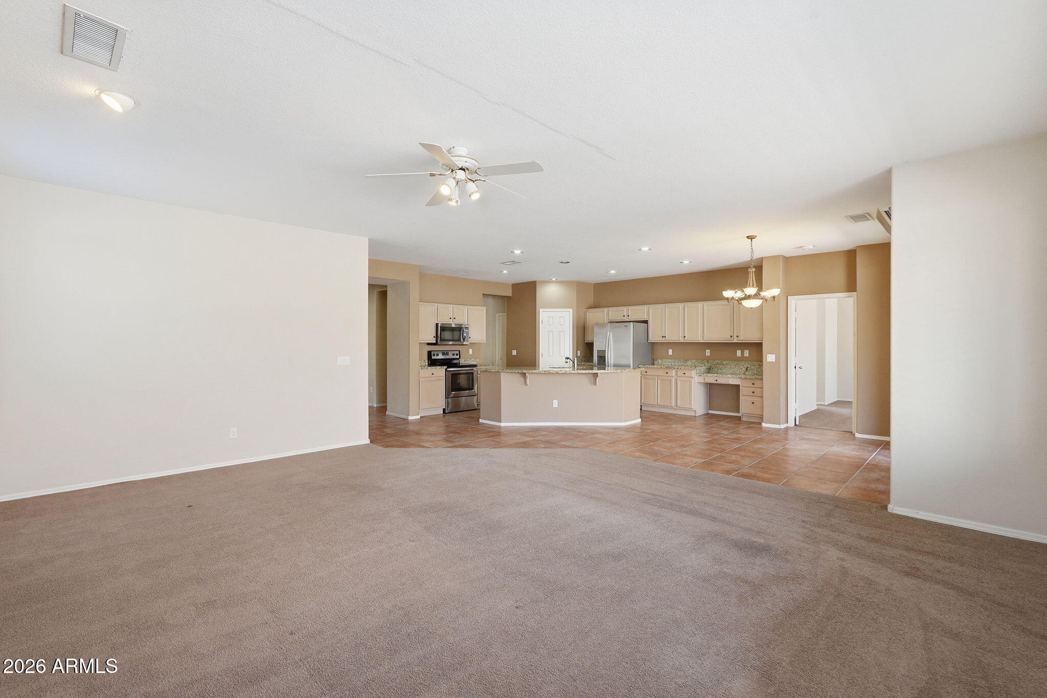 6804 W BRONCO Trail