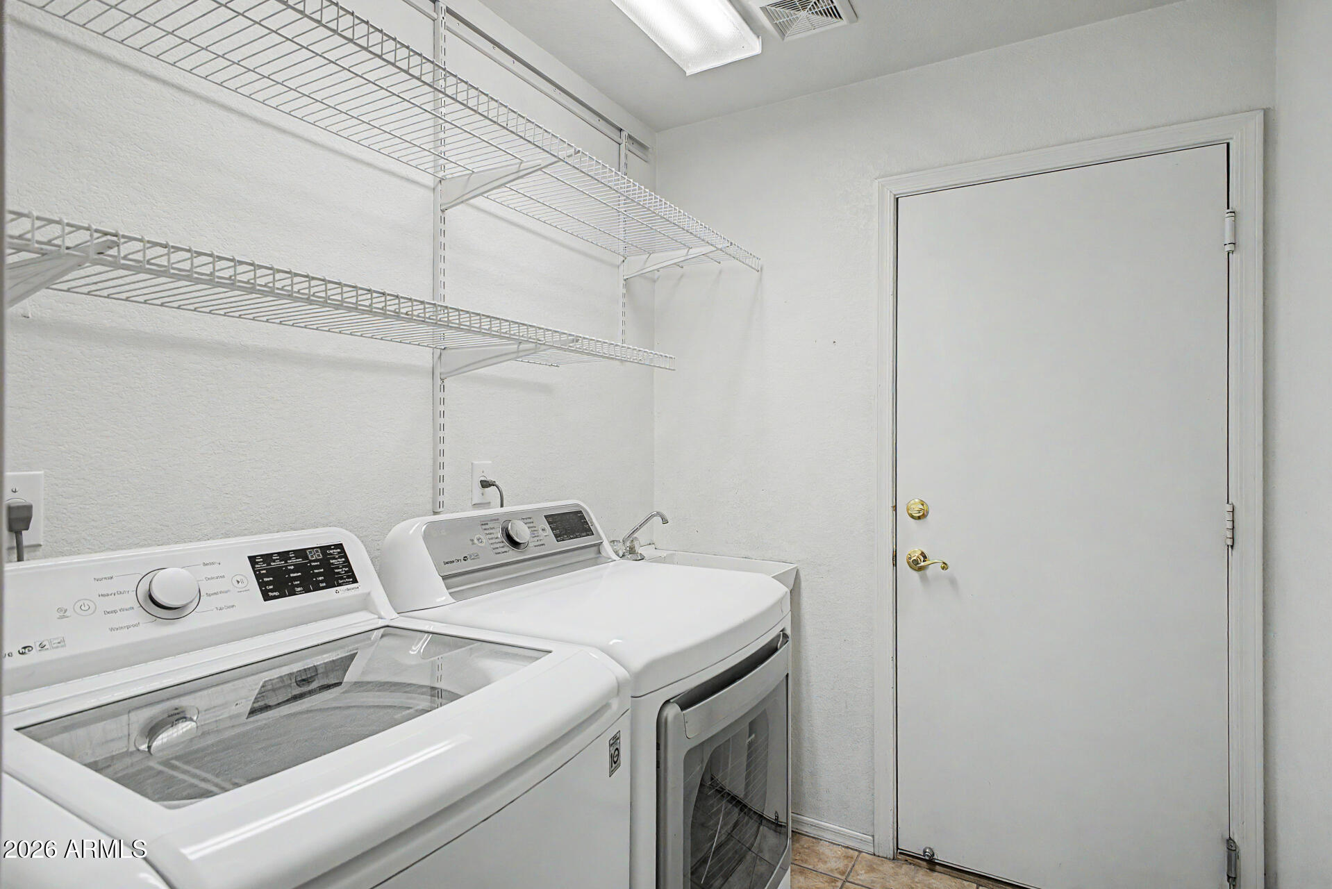 4123 W ALEX Loop