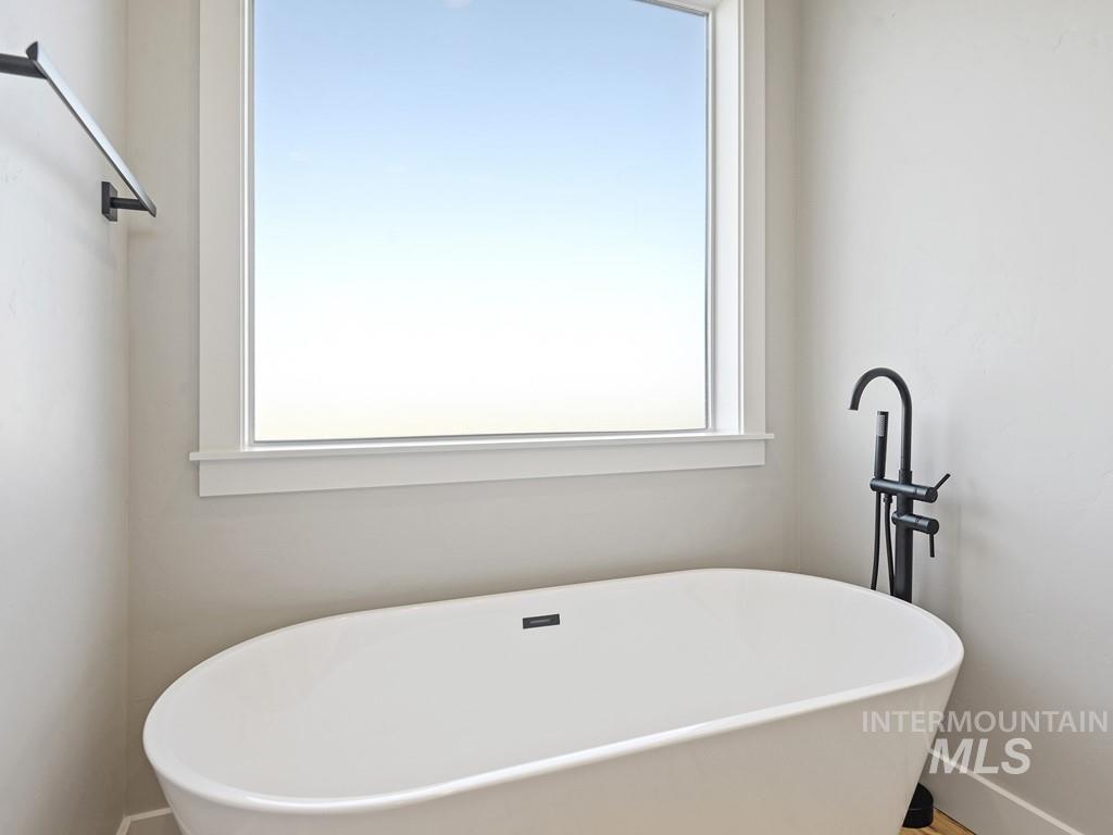 27129 Hickory Ridge Lane