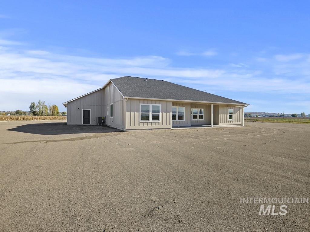 27129 Hickory Ridge Lane