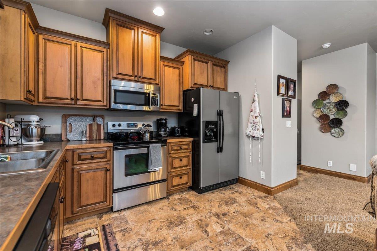 22000 Ten Davis Road