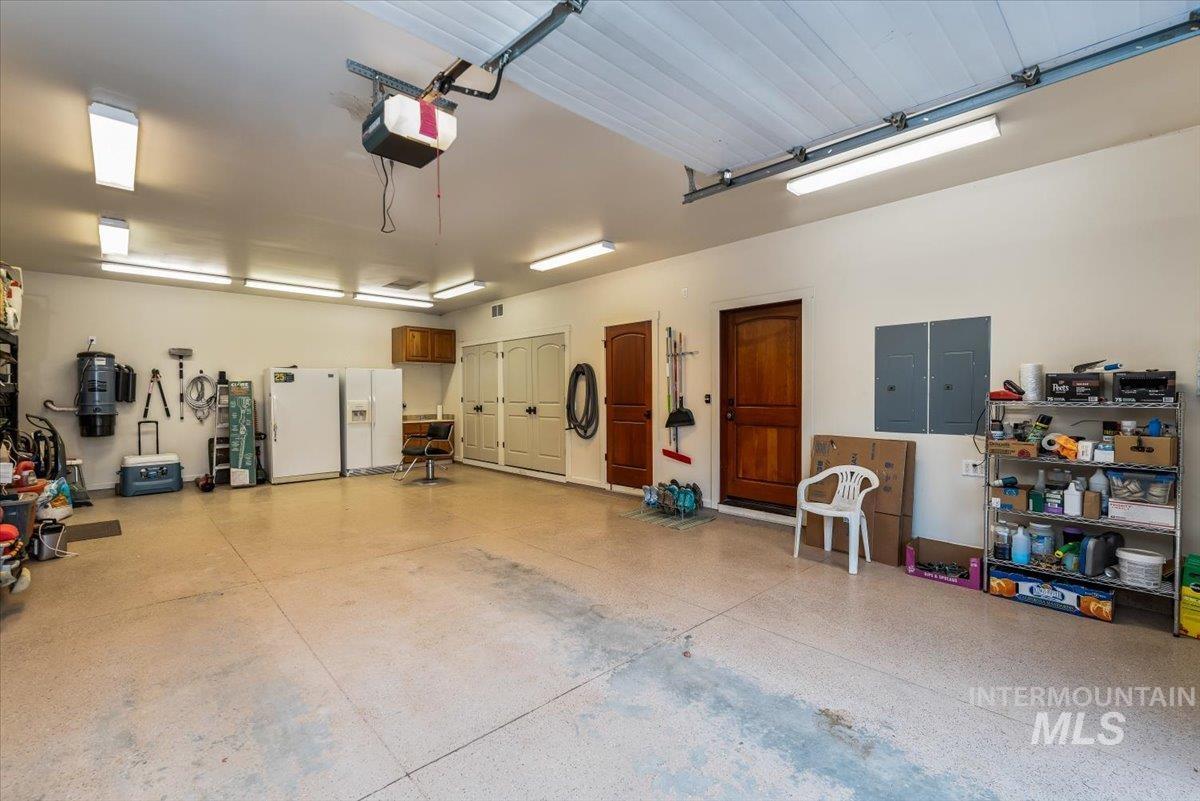 22000 Ten Davis Road