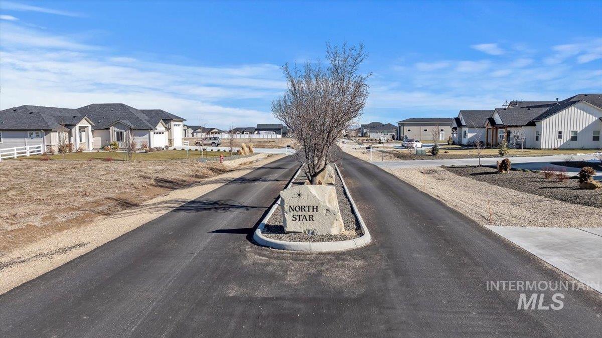 16778 Long Meadow Dr