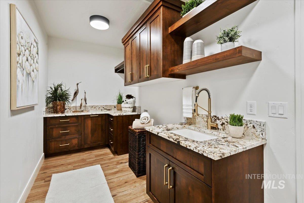 16778 Long Meadow Dr