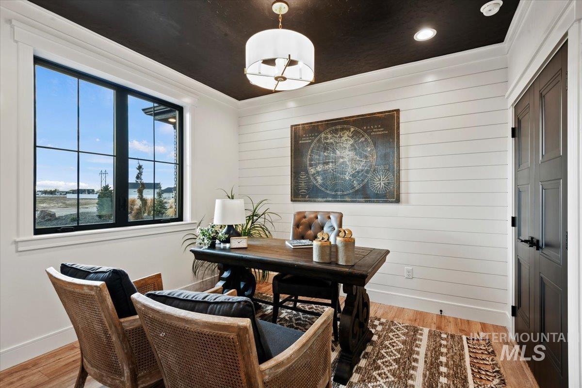 16778 Long Meadow Dr