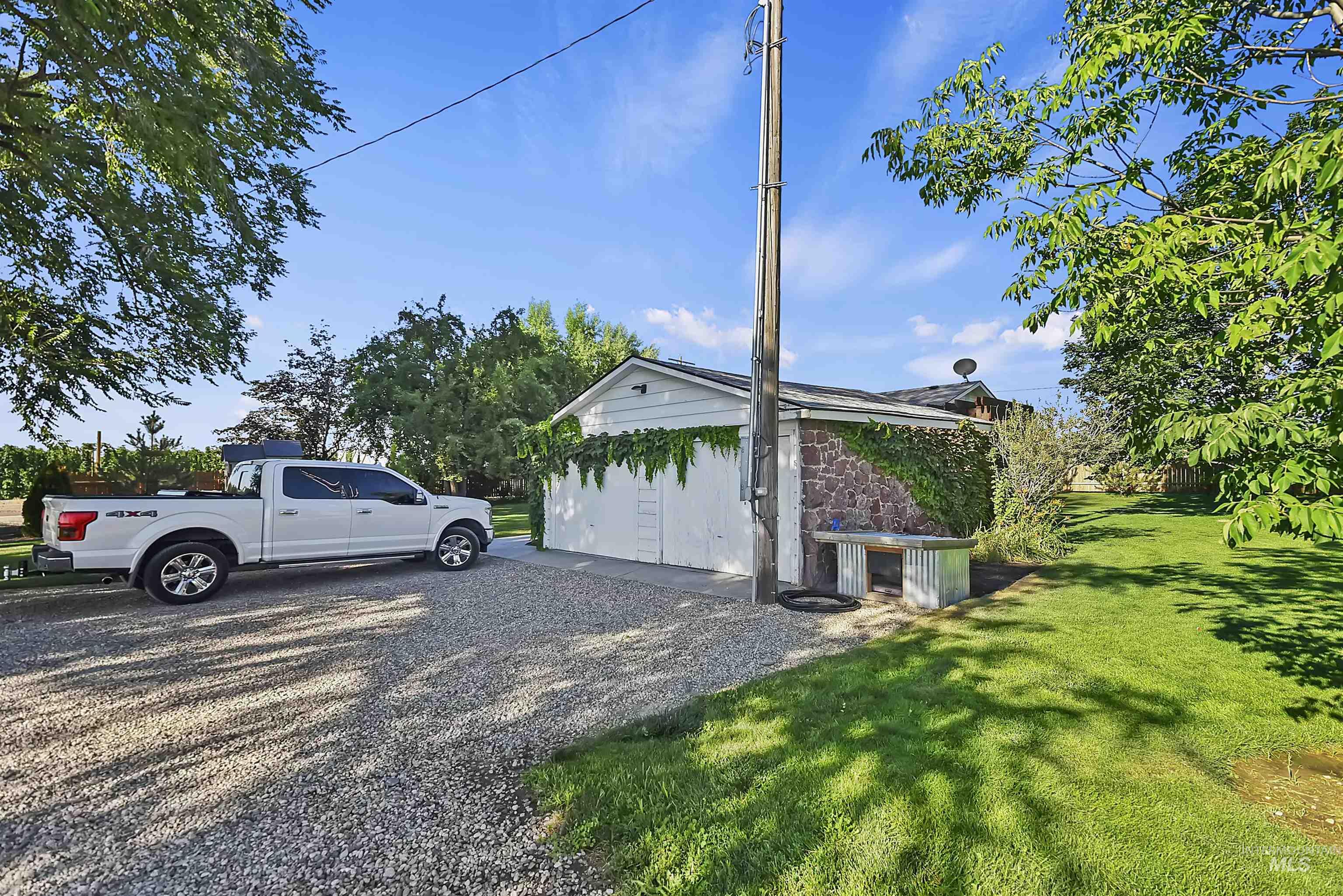 26025 Red Top Road
