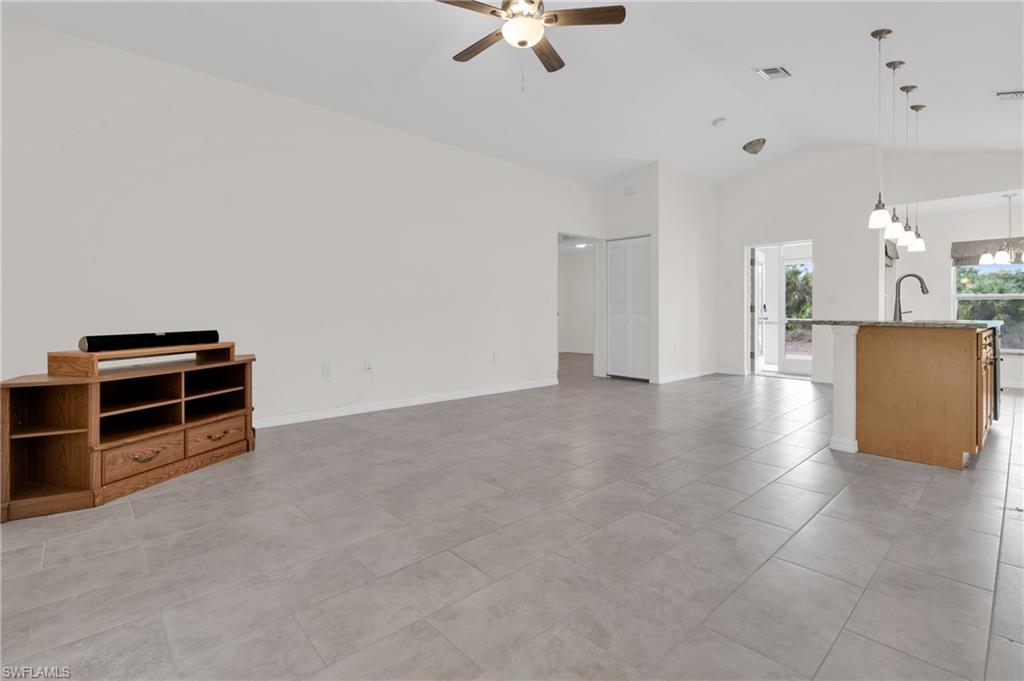 2011 Granada RD