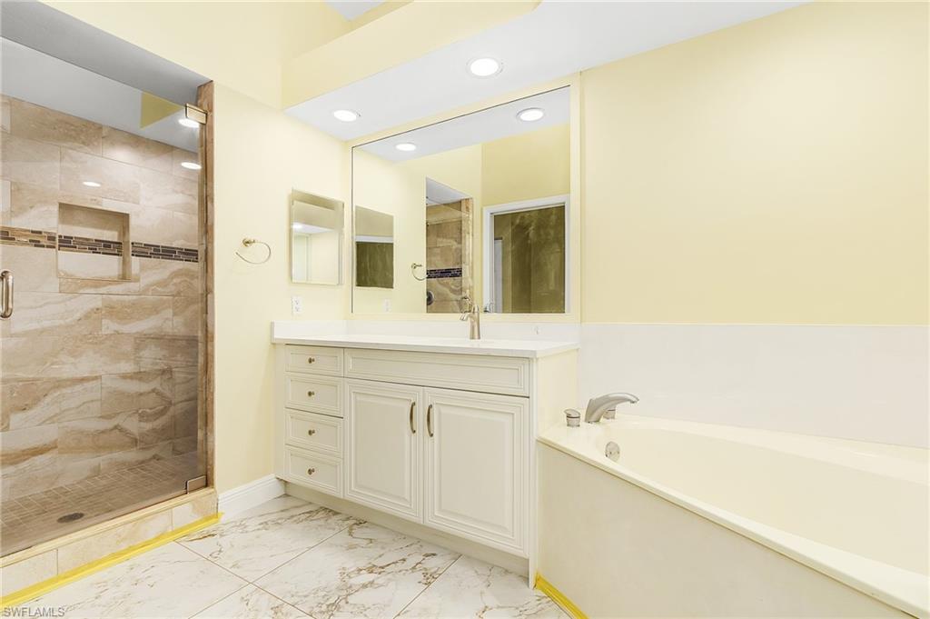 10801 Crooked River RD # 202