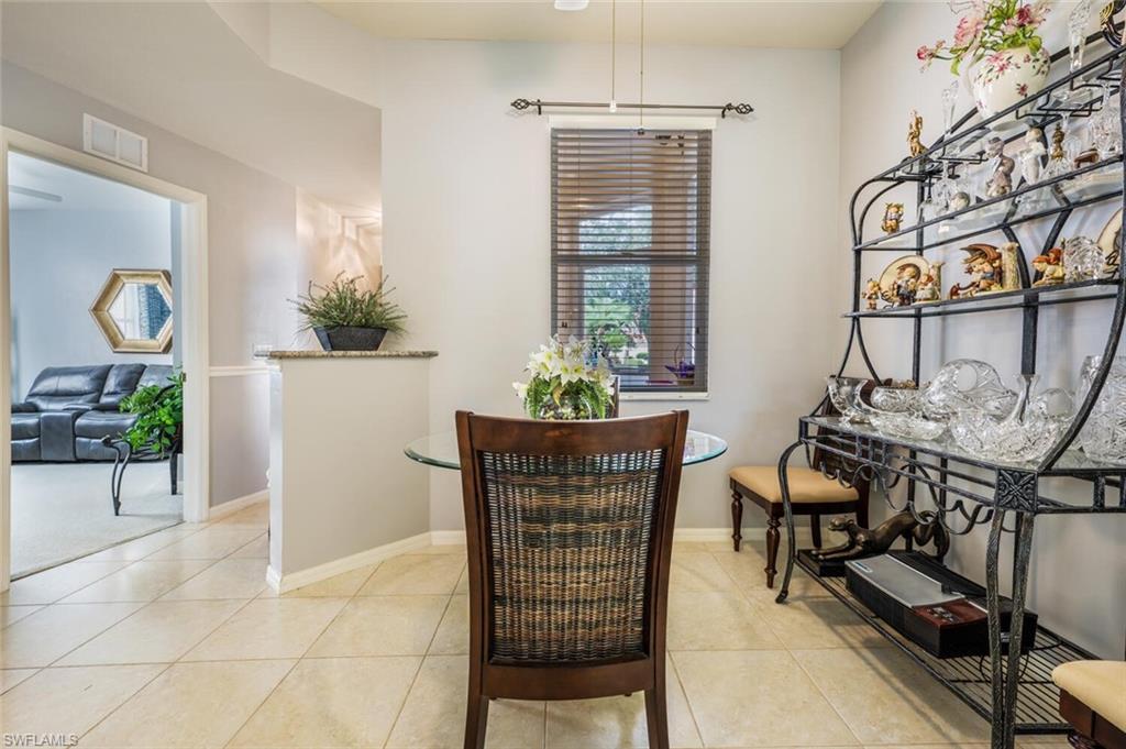 450 Robin Hood CIR # 102