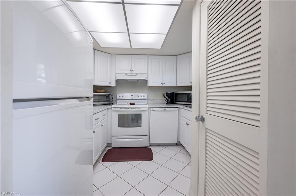 351 Charlemagne BLVD # A106