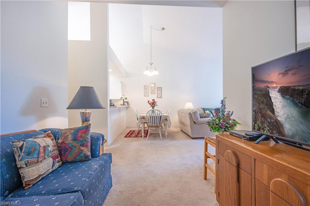 432 Valerie WAY # 204