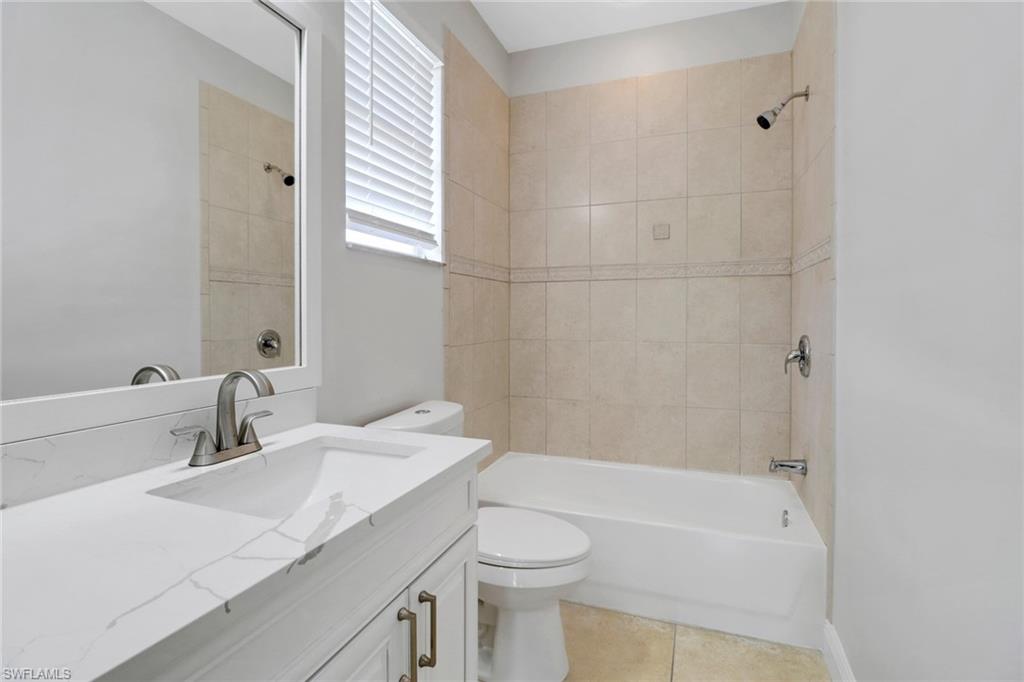 2221 Everglades BLVD S