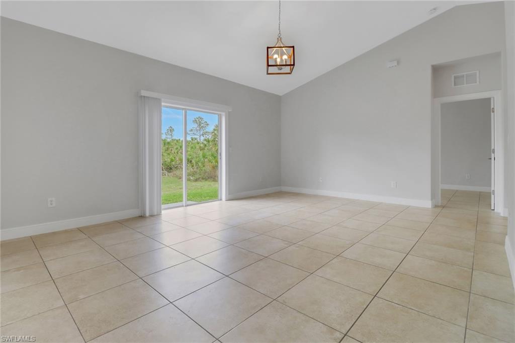 2221 Everglades BLVD S