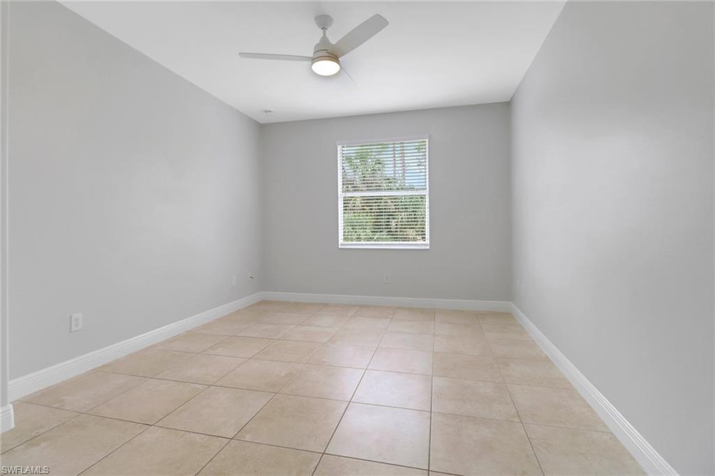 2221 Everglades BLVD S