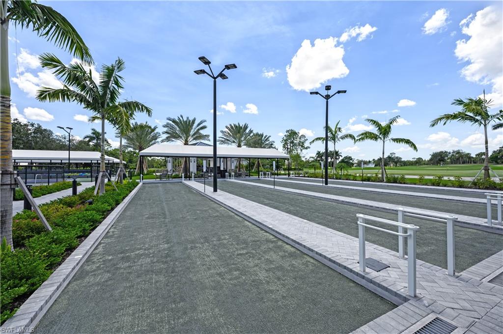 300 Wyndemere WAY # C104