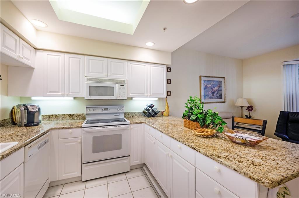 300 Wyndemere WAY # C104