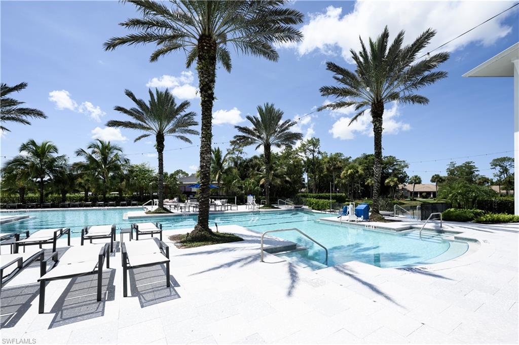 300 Wyndemere WAY # C104