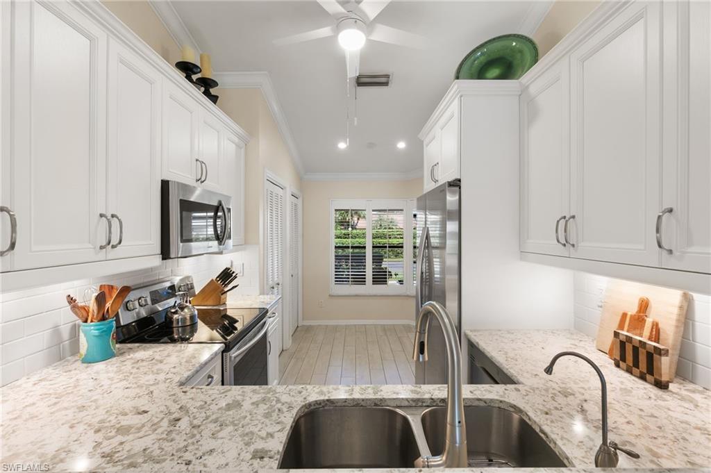 3346 Erick Lake DR 2001